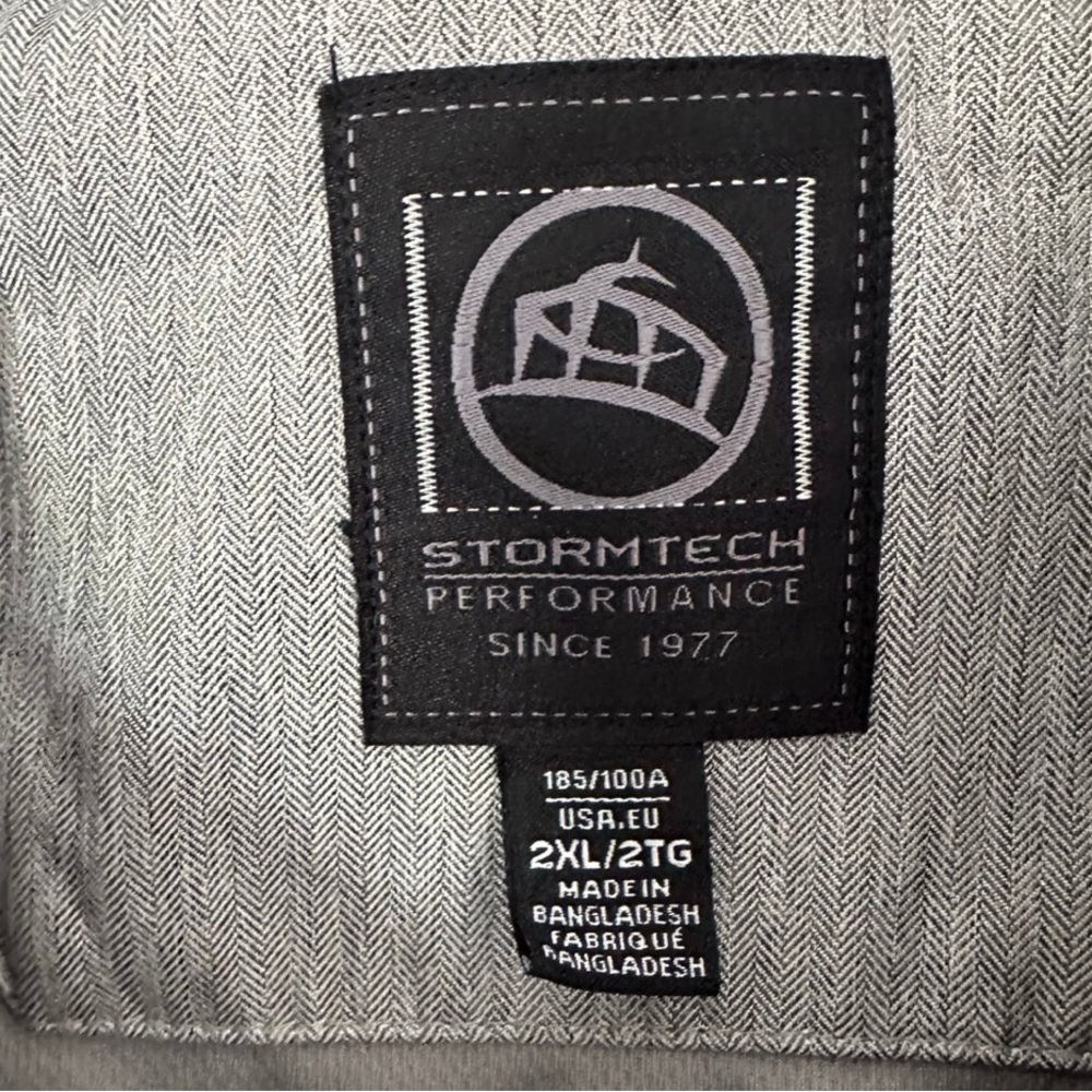 Stormtech Performance Men’s Lightweight Silver Gr… - image 4